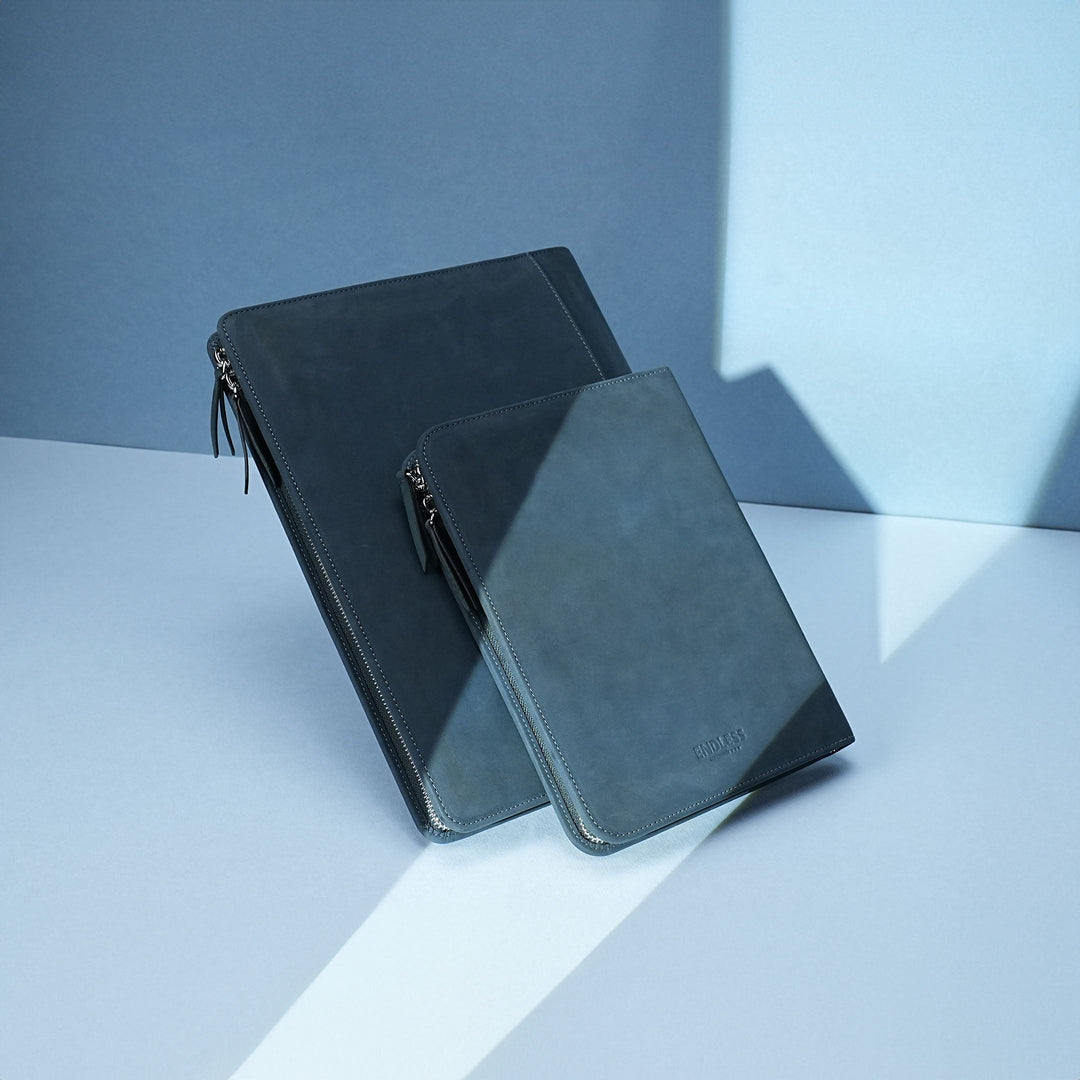 CLEARANCE SALE - Endless A4 Folio - Blue